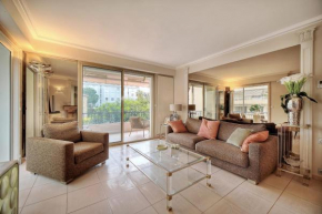 IMMOGROOM - 2 BR - Air conditioning - Wifi - Terrace - Common parking